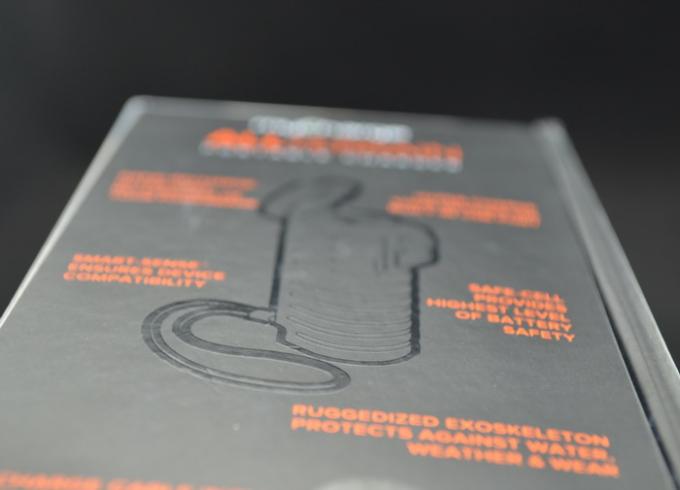 Magnetic Closure Cardboard Power Bank Packaging Silk Screen Printing