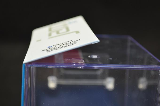 Wireless Bluetooth Speaker Packaging Boxes Acrylic package With Glossy Spot UV
