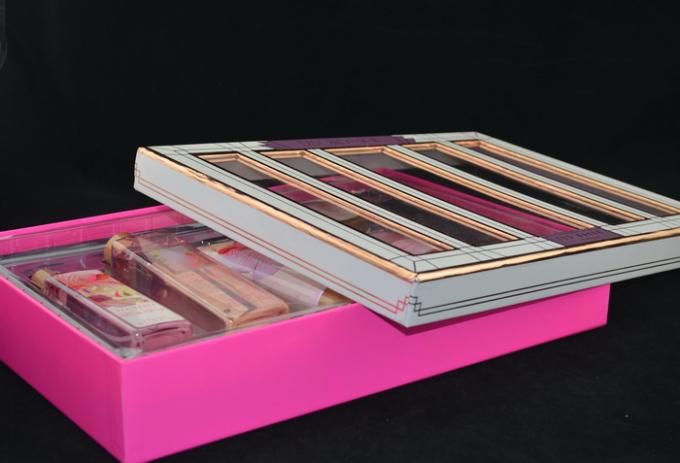 Fashionable Cardboard Offset Printing Packaging , Cosmetic Packaging Boxes