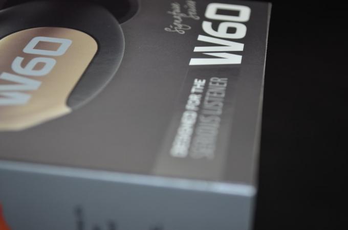 Zhongyin Westone W60 Earphone Packaging Box With Glossy Satin Spot UV