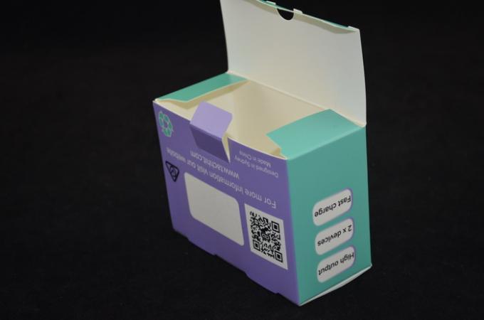 350g C1S White Paper Car Wall Charger Package Foldable 111 X 80 X 50MM
